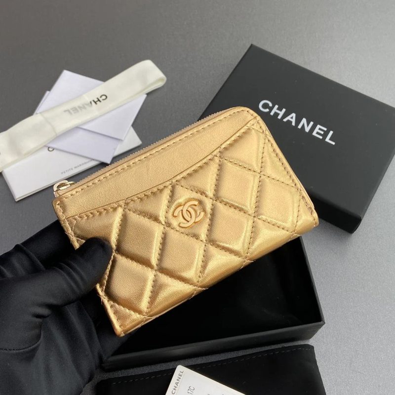 Chanel 2026 Quilted Card Holder 13cm Gold Metallic Lambskin