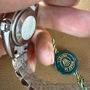 Rolex Pre-owned Lady-Datejust 28mm White Diamond Dial