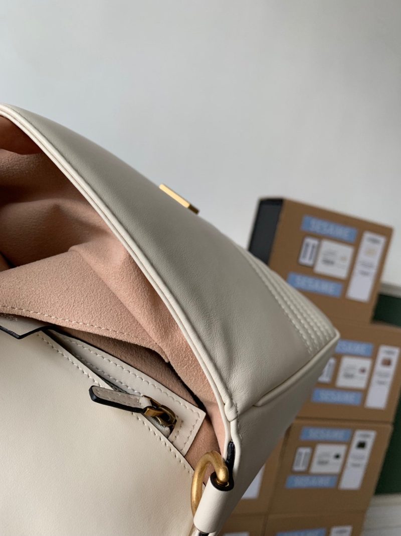 wsxc1708370032173_8 GG Marmont 26.5cm White Calfskin Gold Hardware