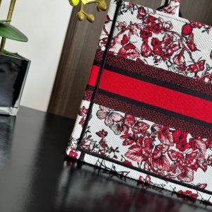 Small CD Book Tote 26.5cm White and Red Heart Butterfly Embroidery