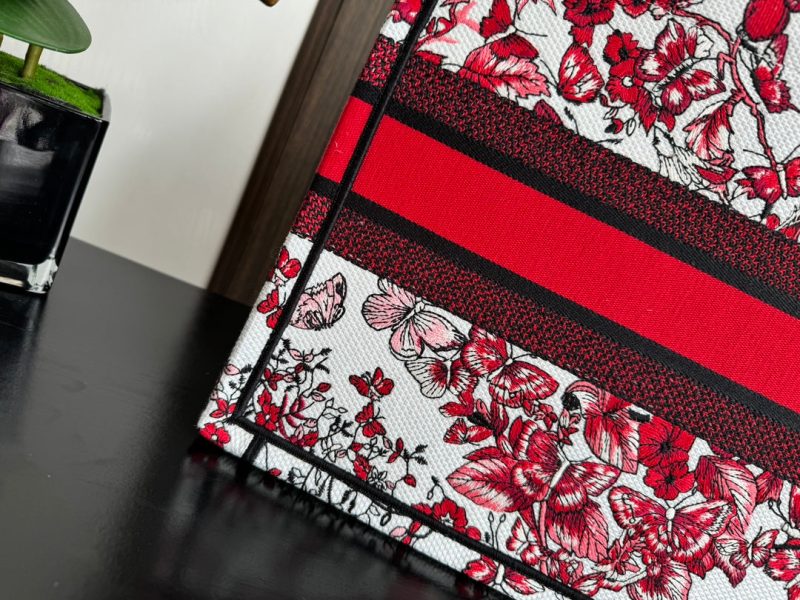 Medium CD Book Tote 36cm White and Red Heart Butterfly Embroidery