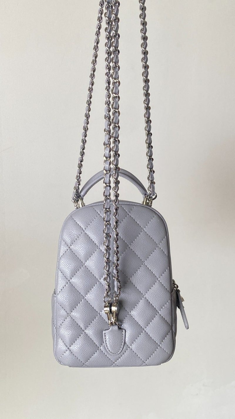 Chanel 25 Backpack 18cm Lilac Caviar Leather