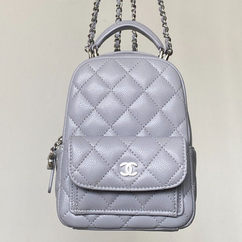 Chanel 25 Backpack 18cm Lilac Caviar Leather