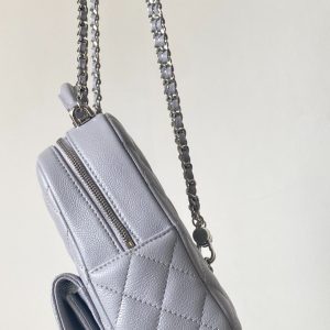 Chanel 25 Backpack 18cm Lilac Caviar Leather