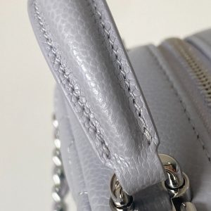 Chanel 25 Backpack 18cm Lilac Caviar Leather