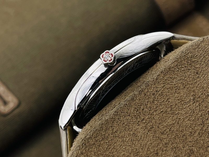 z2448552840504_c02e2b25cfa94b69ef9e5dc1cd0c7c6b_77d41bb5-53b7-417d-9178-5787a0f0035d DE VILLE TRESOR QUARTZ 36MM GREY FOR LADY