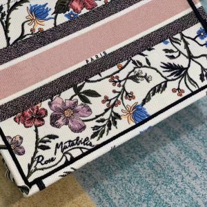 MEDIUM LADY D-LITE 24 PINK MULTI COLOR PAISLEY EMBROIDERY