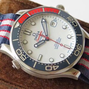 SEAMASTER COMMANDER WHITE DIAL TEXTILE STRAP
