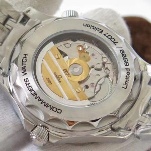 SEAMASTER COMMANDER WHITE DIAL STEEL STRAP