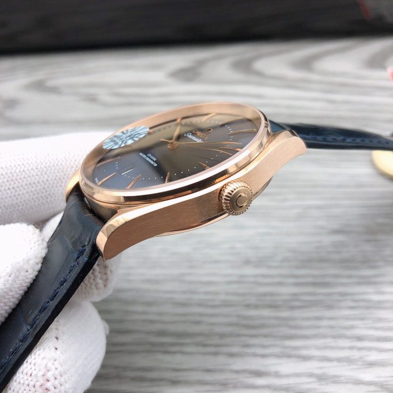 z2612327689889_a9d803524cdfc23fd43839c922eaa312_a9a4e2c2-c29e-48e6-aeb5-7d5bf1db2842 SEAMASTER CITY EDIZICNE VENEZIA 40MM BLUE DIAL