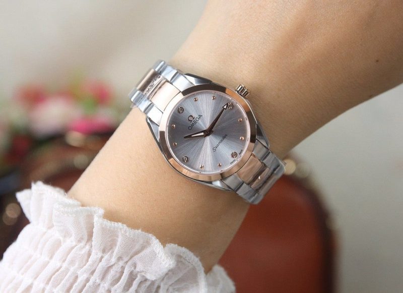 z2615132214231_6deb233fc0f28fbe6858e312cde45eb2_71cc6969-3547-4edd-add1-e7bedcac98d9 SEAMASTER QUARTZ 33MM TWO-TONE GREY DIAL