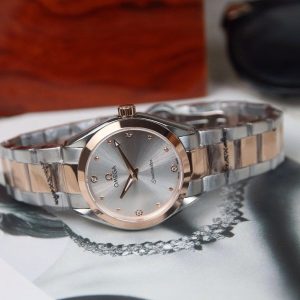 z2615132325479_65b85ea8efa89bfc9c8e524f48ce1c52_7bded475-ac96-452a-a2ab-25ab75f631e6 SEAMASTER QUARTZ 33MM TWO-TONE GREY DIAL