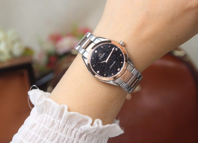 z2615132397752_2e1464ede5cb7eb2a82ad0ac399024f3_0a37ab23-3207-48f0-8b18-2d9880af5fda SEAMASTER QUARTZ 33MM TWO-TONE BLACK DIAL